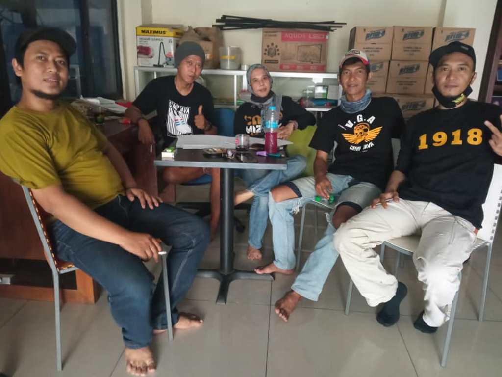 Panitia Turnamen / Ki-Ka: Rizky, Natziert, Nicky, Dididth, Alung