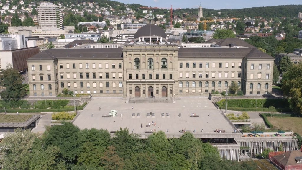 Bangunan utama di pusat kota Zurich sejak 1855 / https://ethz.ch/