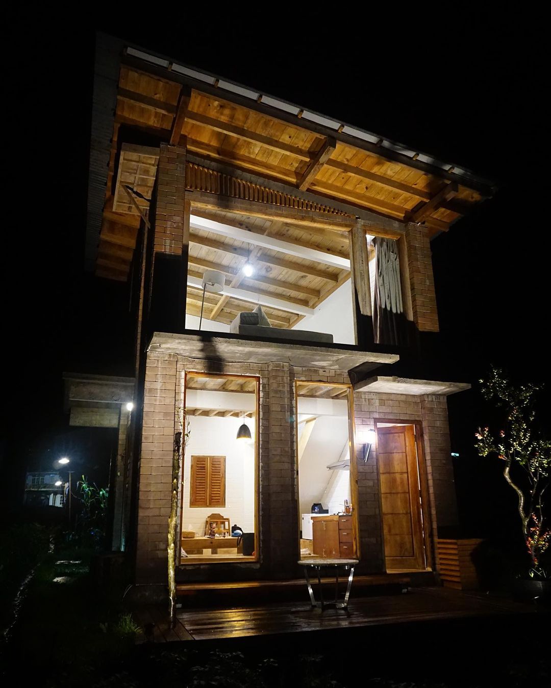 Aman Griyo Farmhouse IG @amangriyofarmhouse