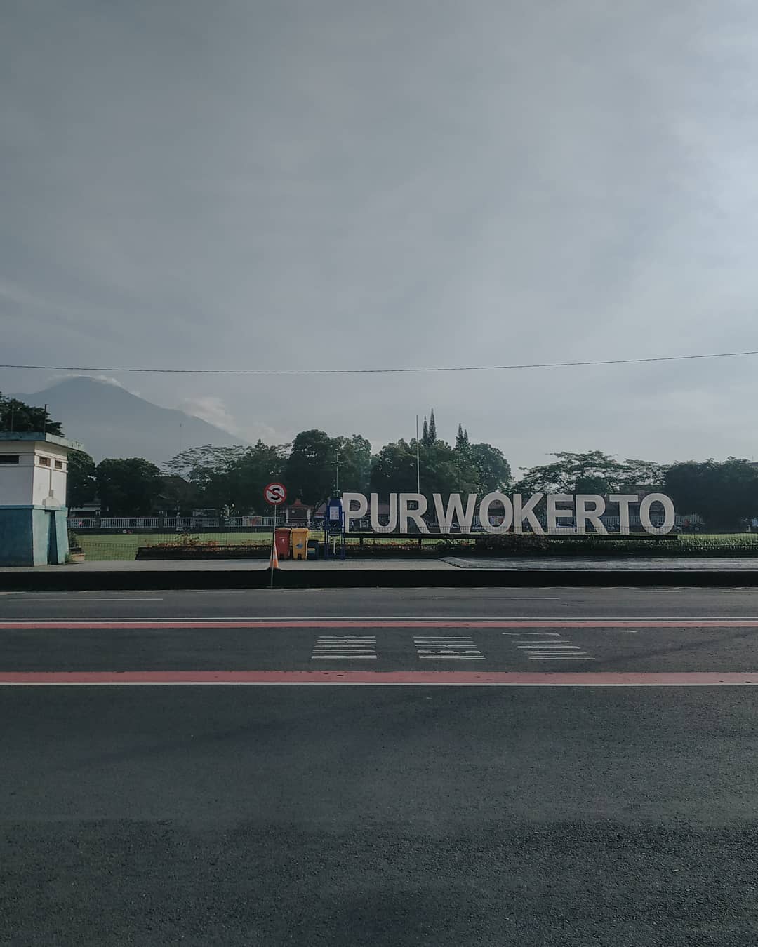 Alun-alun Purwokerto. Source IG @atikanurhusna