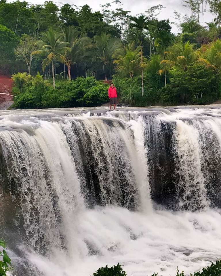 Curug Dengdeng Cikatomas. Gambar Instagram @syaiful631