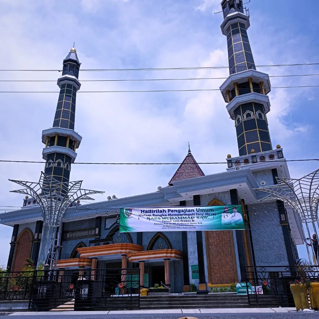 Masjid Agung Jombang. Gambar Instagram @masjidagungjombang