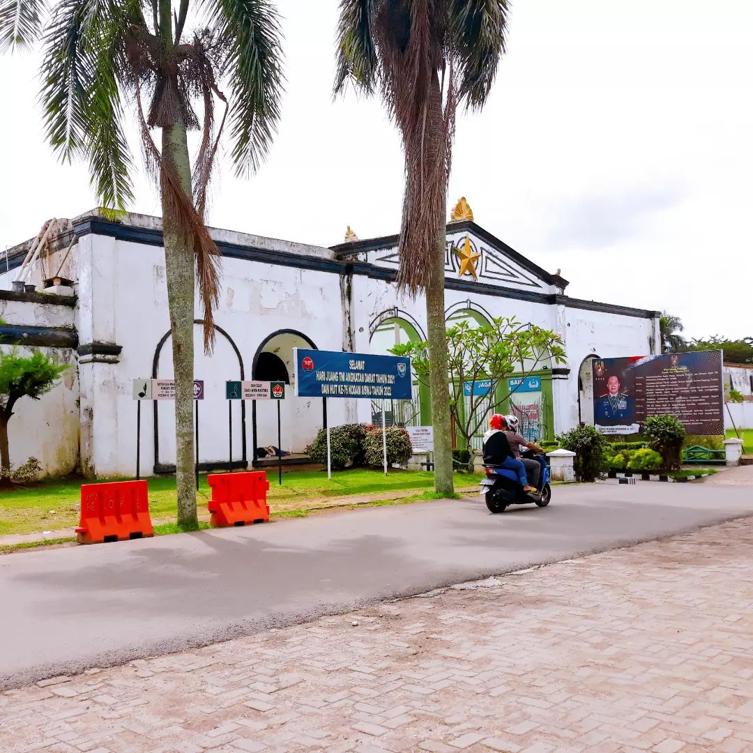 Benteng Kuto Besak Palembang. Images source IG @erin_fotofoto