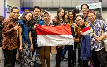 Para mahasiswa Indonesia penerima beasiswa Chevening. Pict by httpswww.chevening.orgscholarshipindonesia