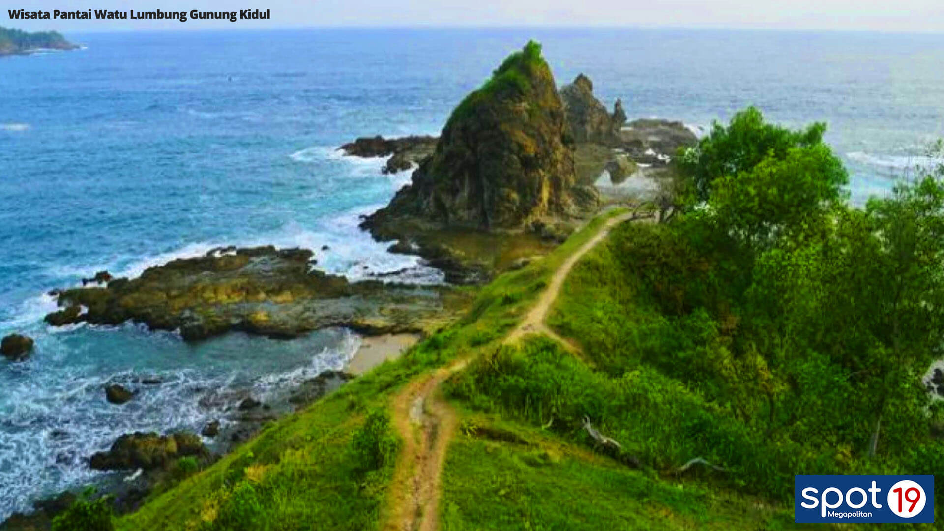 Wisata Pantai Watu Lumbung Gunung Kidul